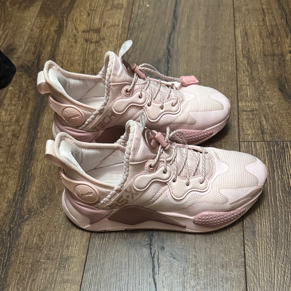 Pink puma Women's Sneakers